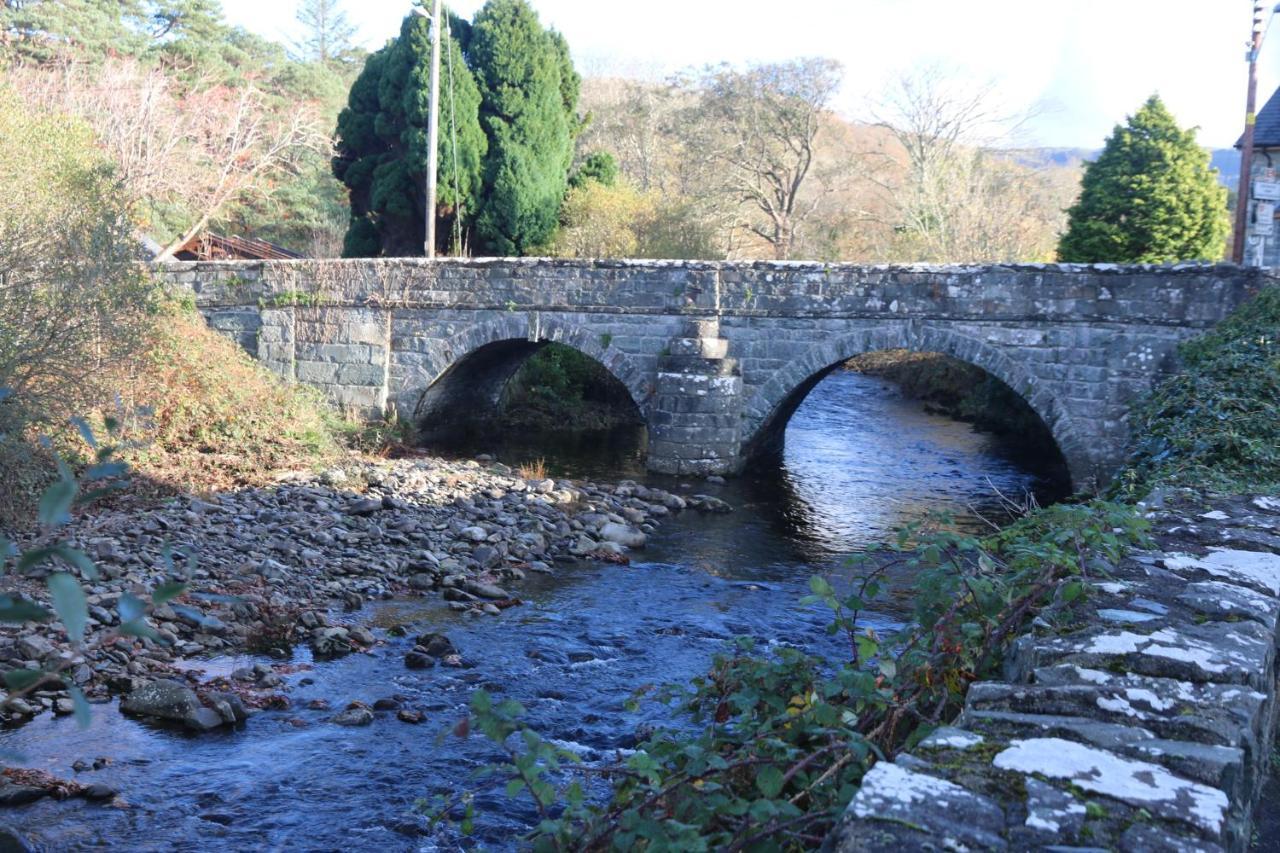 Dolafon Bed & Breakfast Llanbedr  Exterior photo